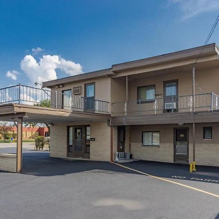 Dubois Manor Motel Экстерьер фото